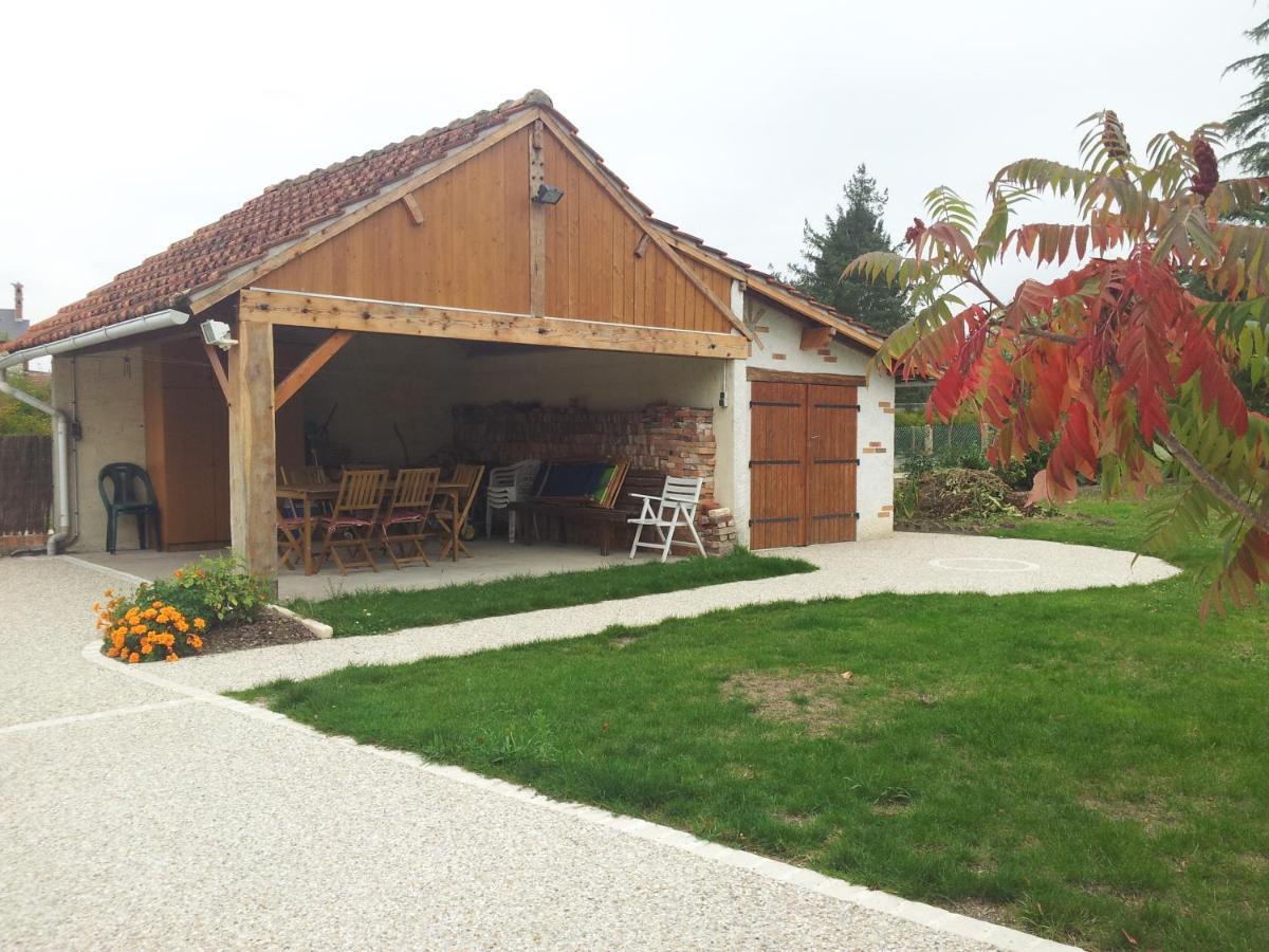 Gite De Sologne "Les Galoches" Dhuizon Экстерьер фото